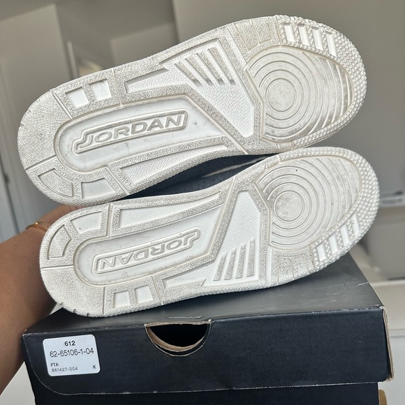 Jordan retro 3s - Picture 7 of 8